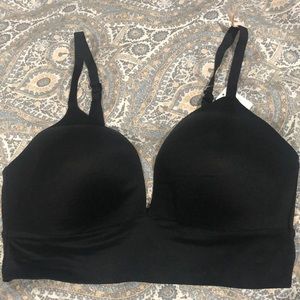 Gap Body Wireless plunge bra- New with tags